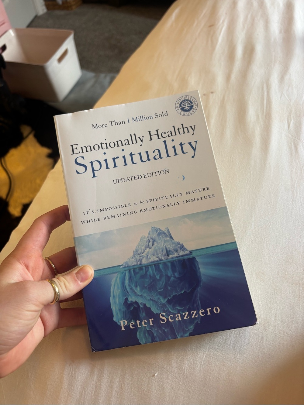 Emotionally Healthy Spirituality by Peter Scazzero - Blue/White Paperback